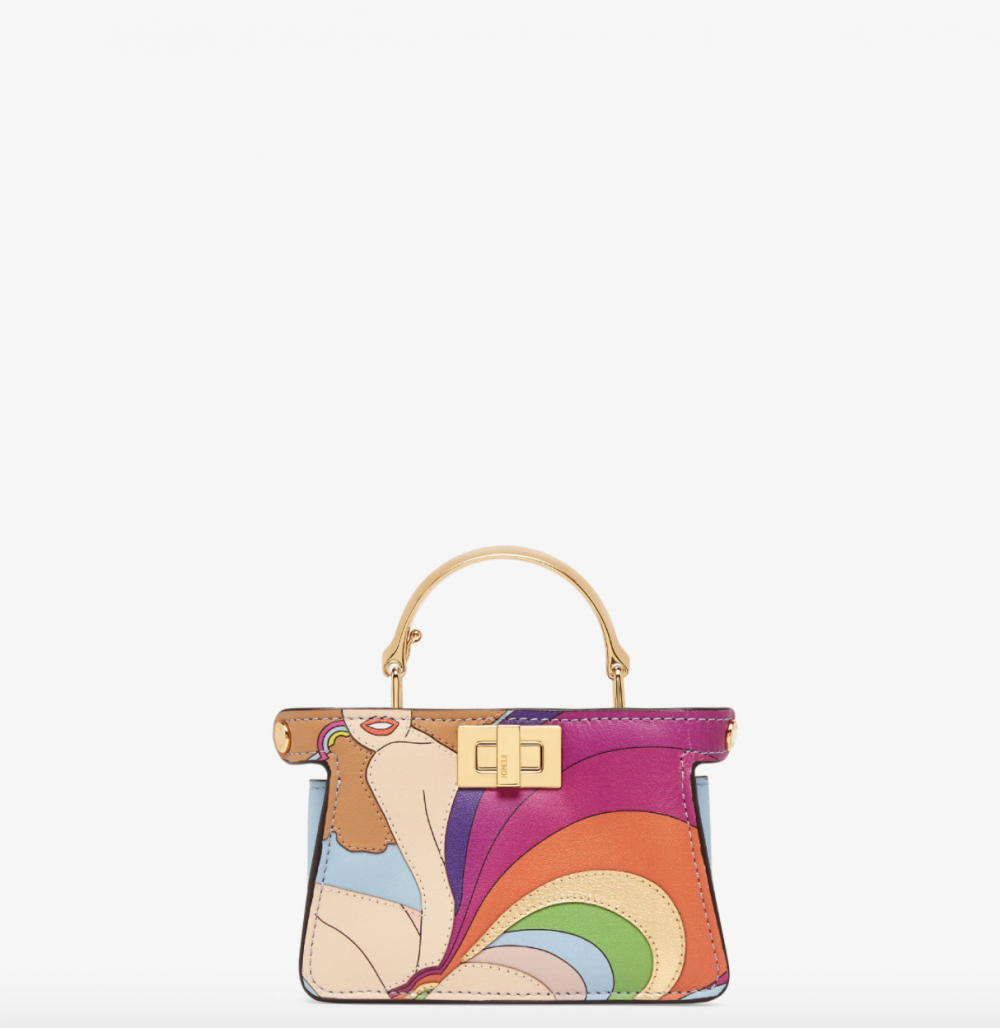 你也能入手一款造型感十足的配件。