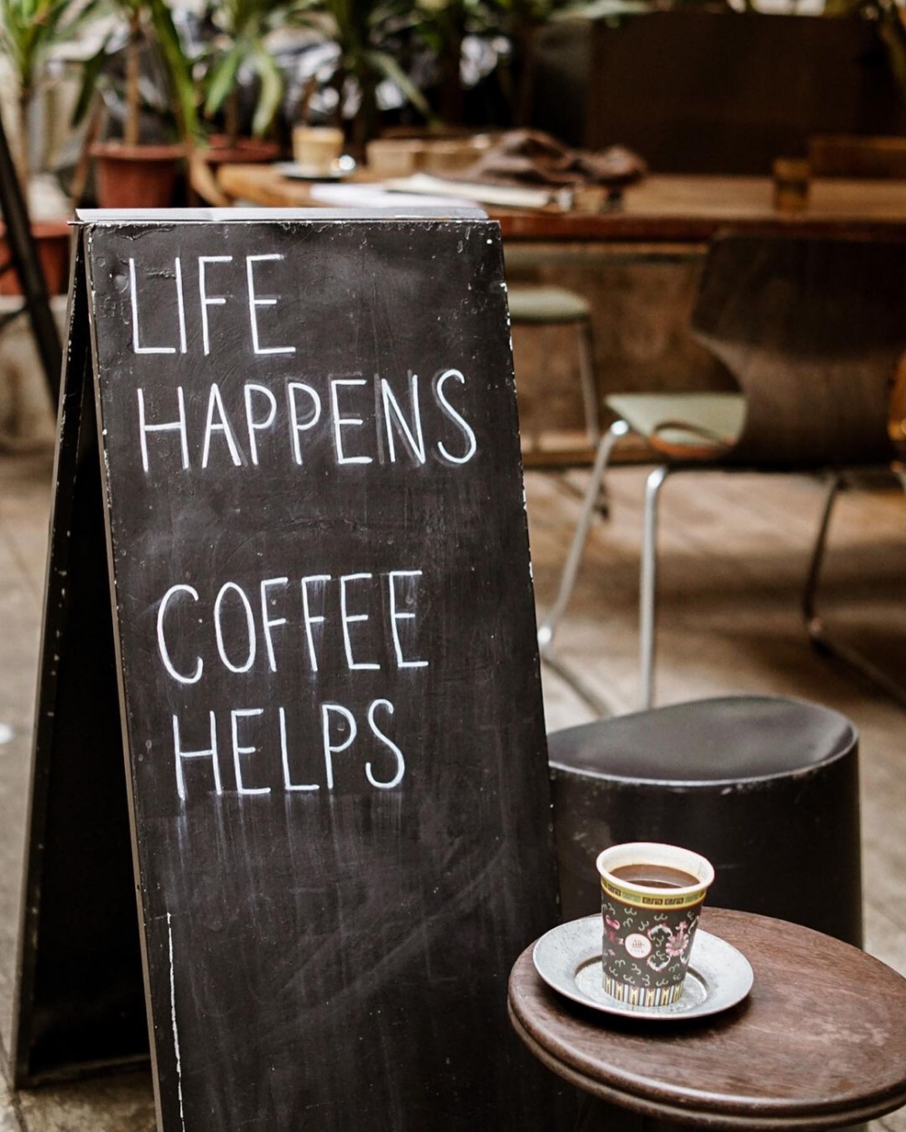 簡簡單單地配著室外景致享用,依然能讓人心情愉悅。