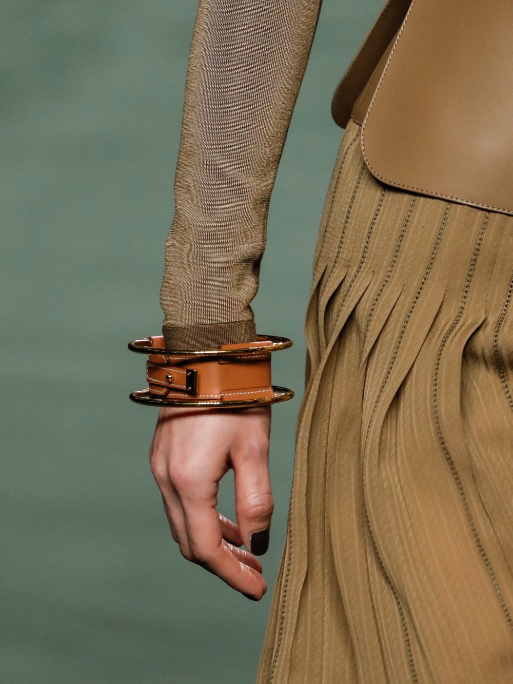 愛馬仕Hermès 2022秋冬焦點配件。
