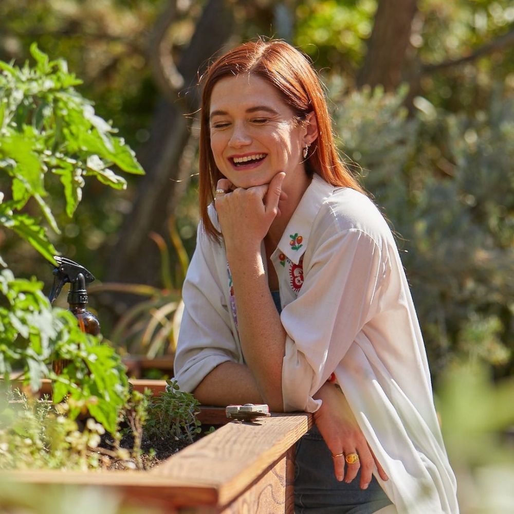 多年來，她擁有了斜槓的人生。