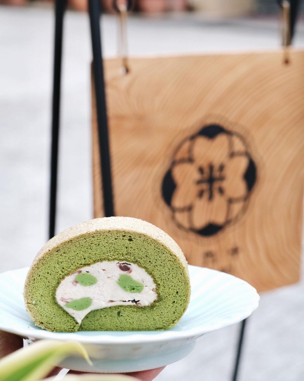 不會甜膩、口感滑順的卷蛋。