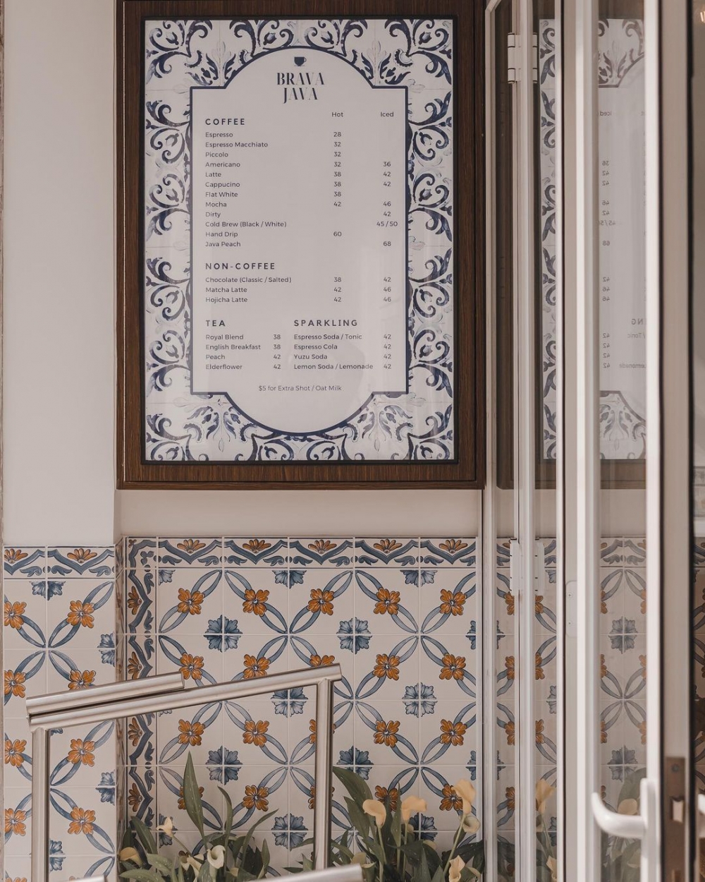 每一角落的元素,充斥濃郁的古典氣息。