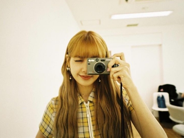 YASHICA T4效果有著濃郁的復古感覺。