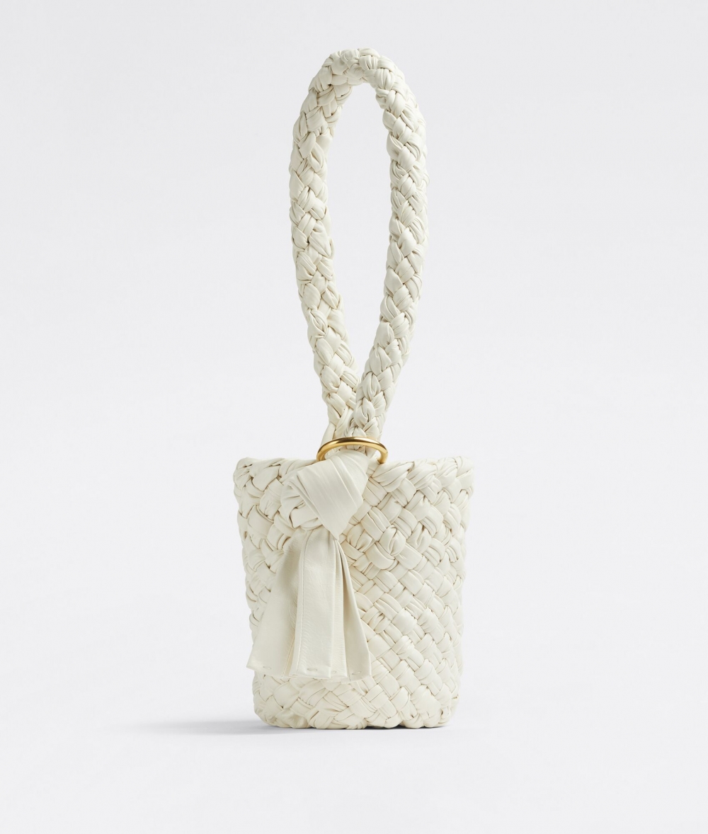 讓你也可馬上下單最新的款式。