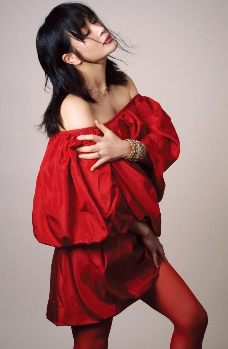 金惠秀凍齡肌膚與身段都不像50+1歲。