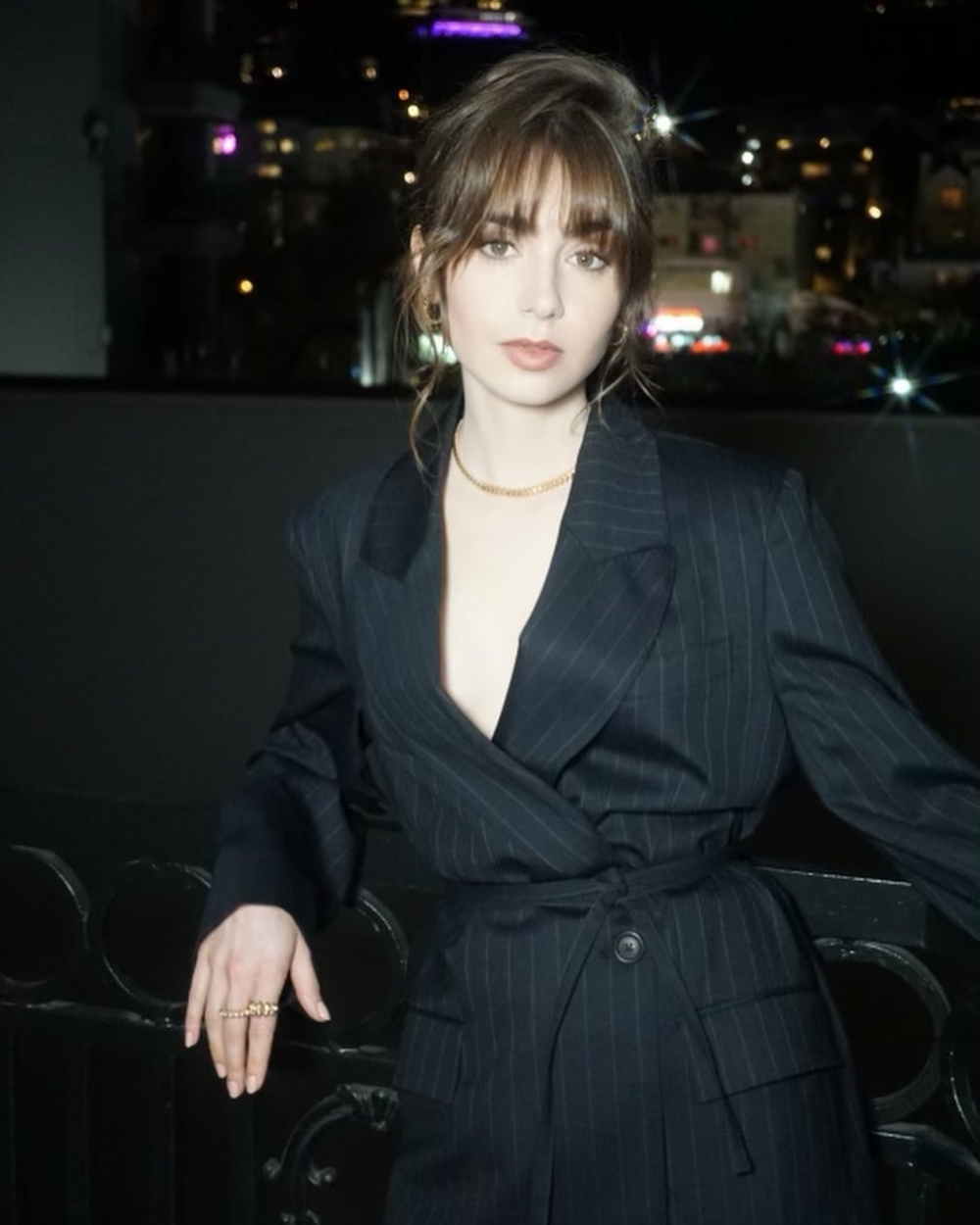 在不同的場合換上了Power Suit，也能為你帶來強大的氣場。