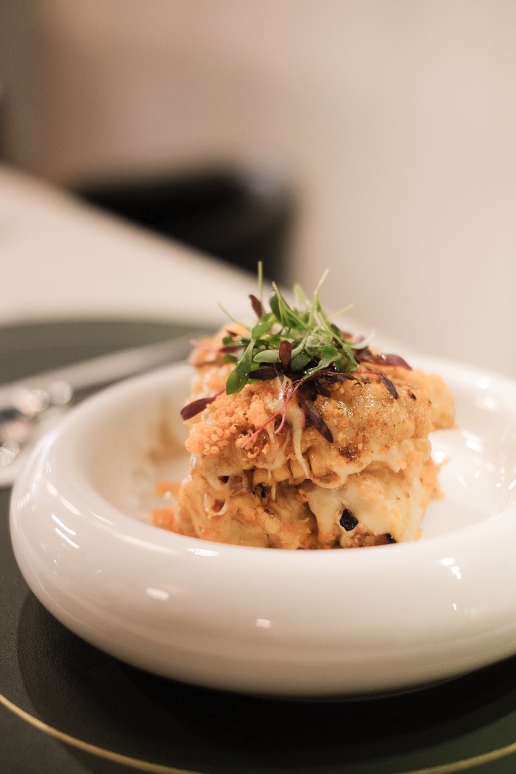 Happy minions烤過的烤玉米為重點。