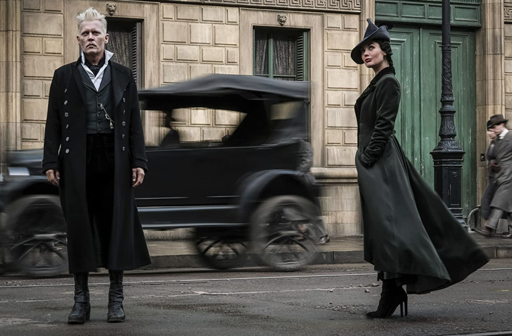 在《Fantastic Beasts: The Secrets of Dumbledore》(怪獸與鄧不利多的秘密)中登場的她。