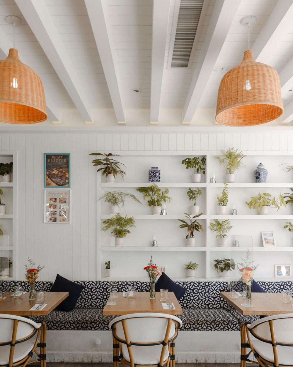 St. Barts把澳洲家鄉海邊餐廳的模樣，完美複製到西貢。