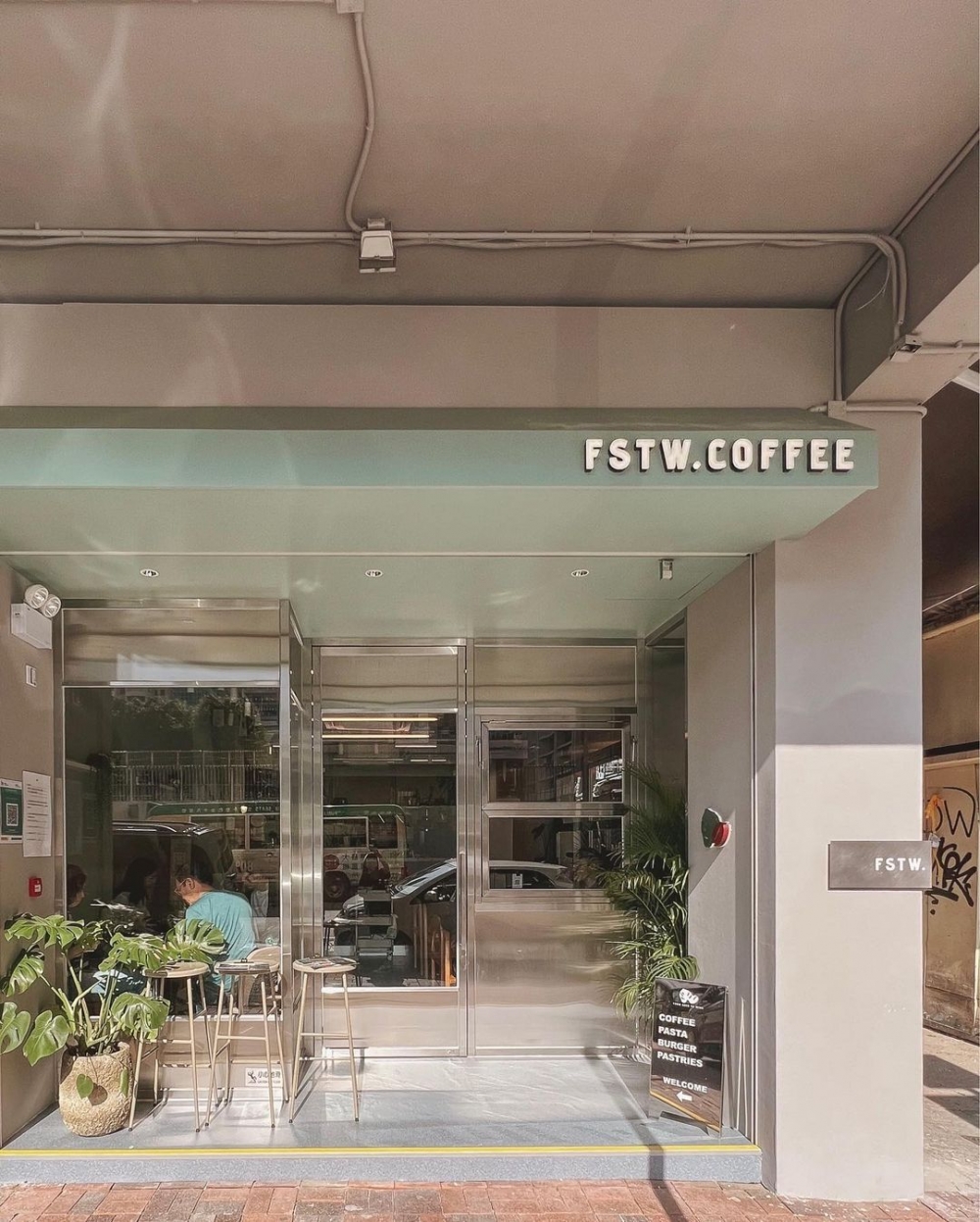 輕鬆的心情享用美食,便能滿足休息的悠閒時光。