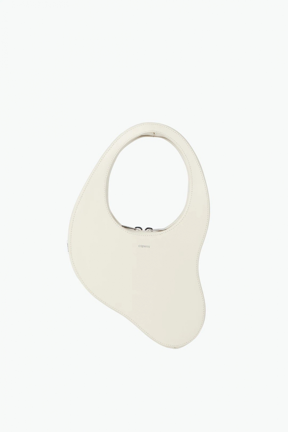 原本雞蛋包本版的變奏曲,這款Melted Swipe Bag更具玩味。