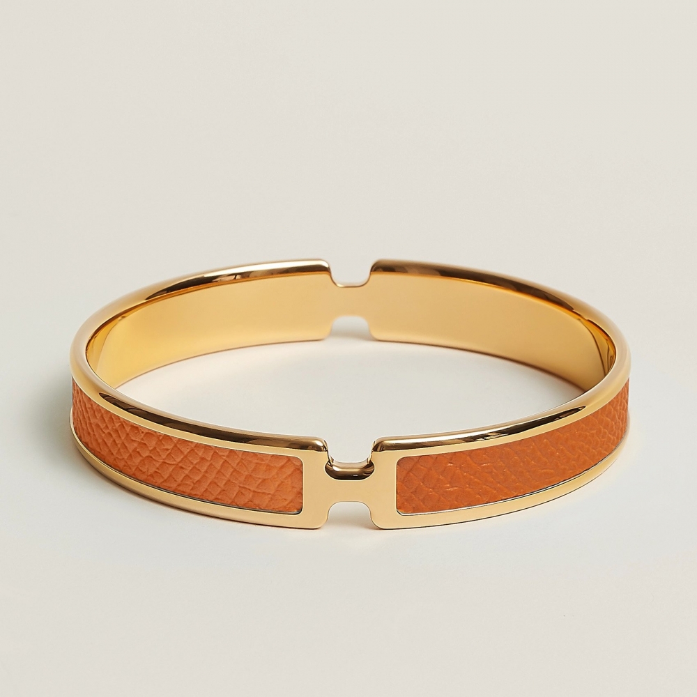 Hermès Olympe Bracelet橘色小牛皮。