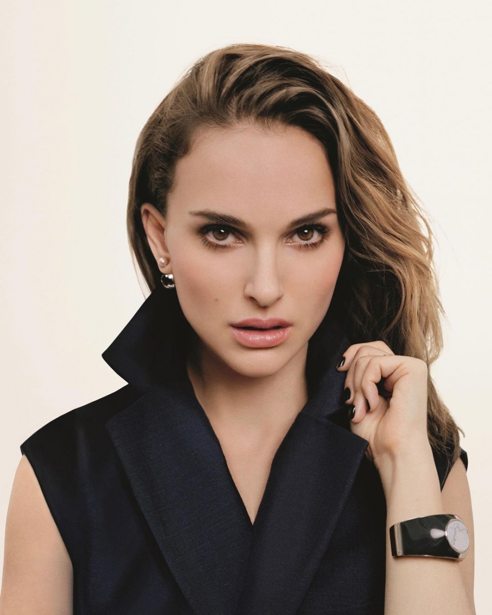 影后Natalie Portman(妮妲莉·寶雯)再度回歸漫威電影,演出《雷神索爾4:愛與雷霆》