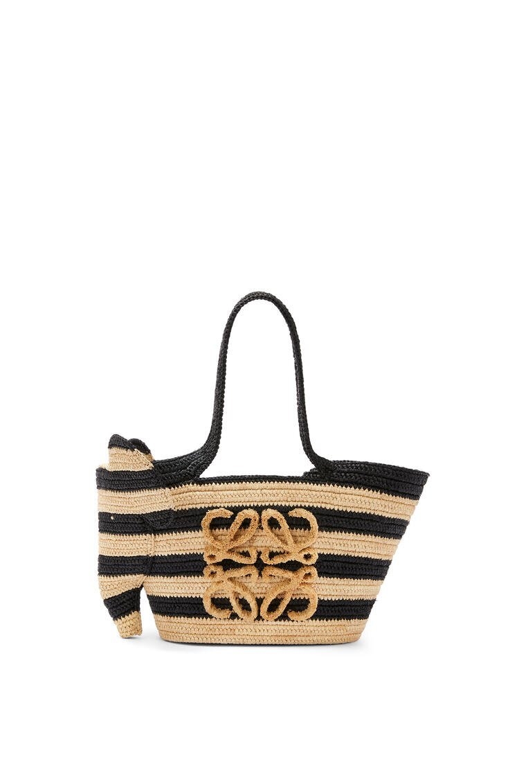 LOEWE Small Elephant Basket Bag條紋拉菲草製成。