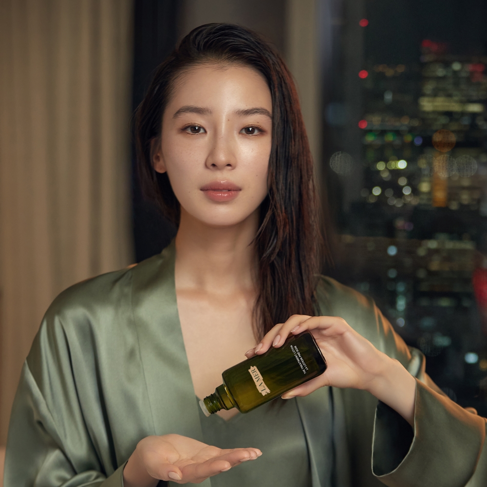 於 Instagram 上坐擁超過 200 萬粉絲的 Irene Kim,是無數亞洲女生的偶像。她的愛用之物,絕對是高質的保證。