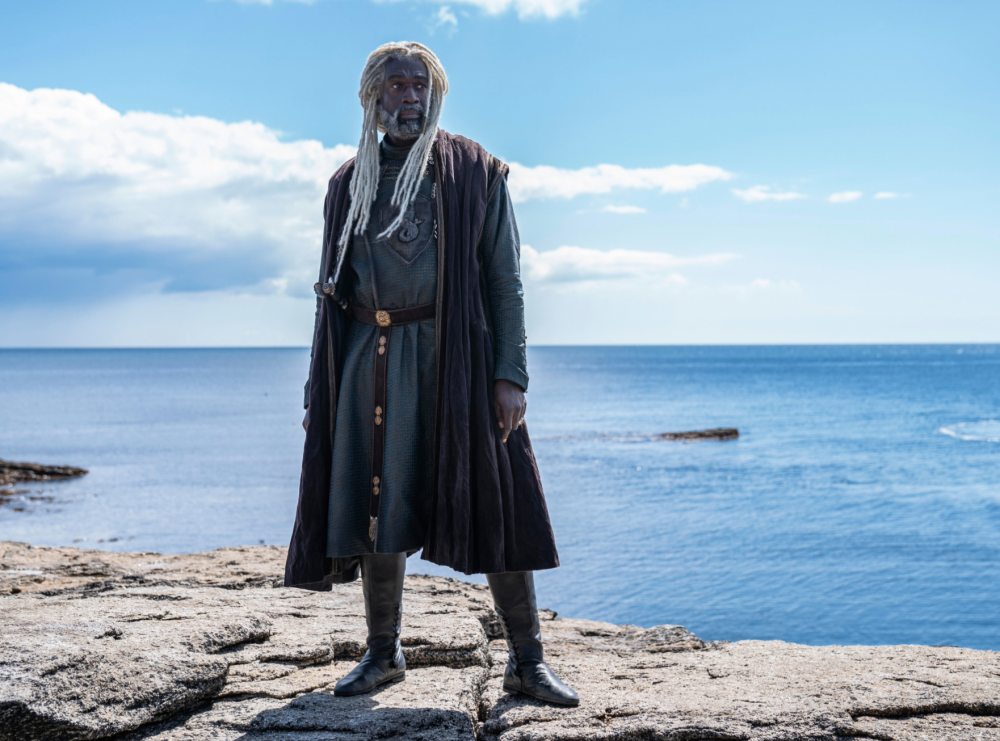 Lord Corlys Velaryon, The Sea Snake由Steve Toussaint詮釋。