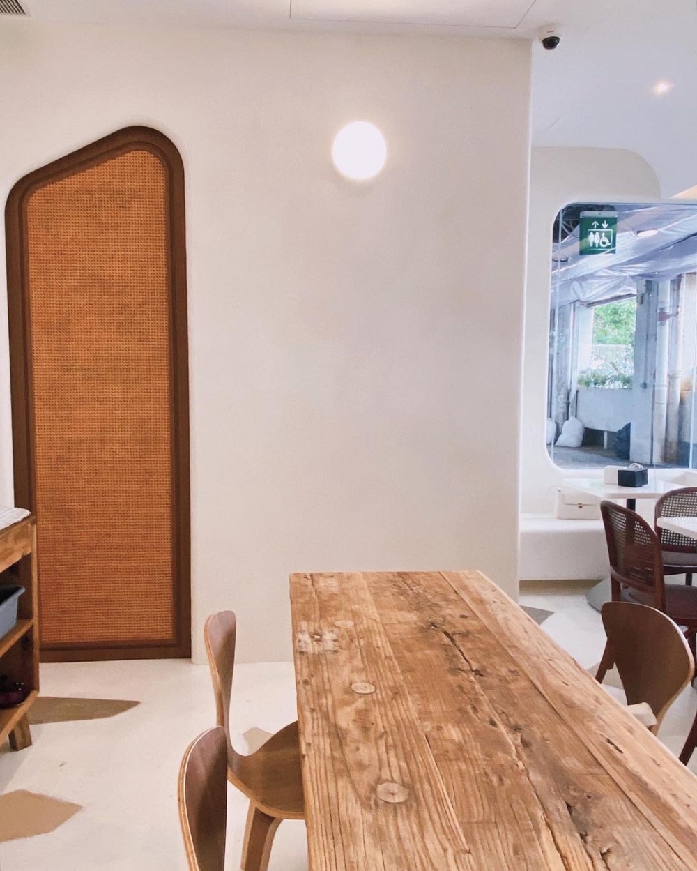 潔白明亮的空間,讓人能好好放鬆。