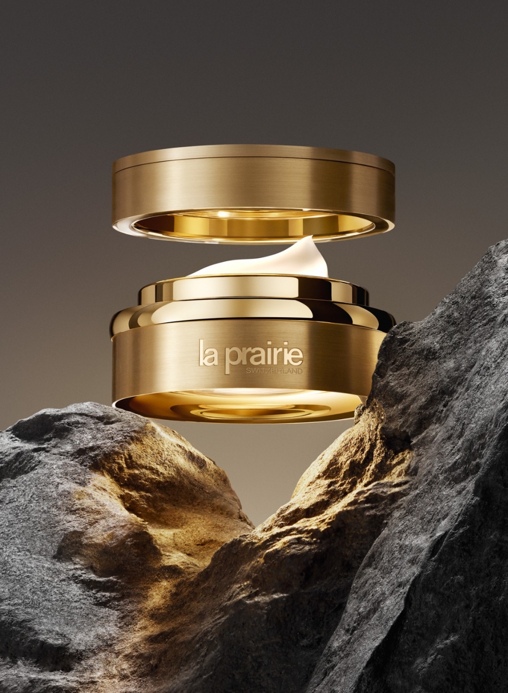 La Prairie純金亮膚晚霜 HK$8,250 60ml