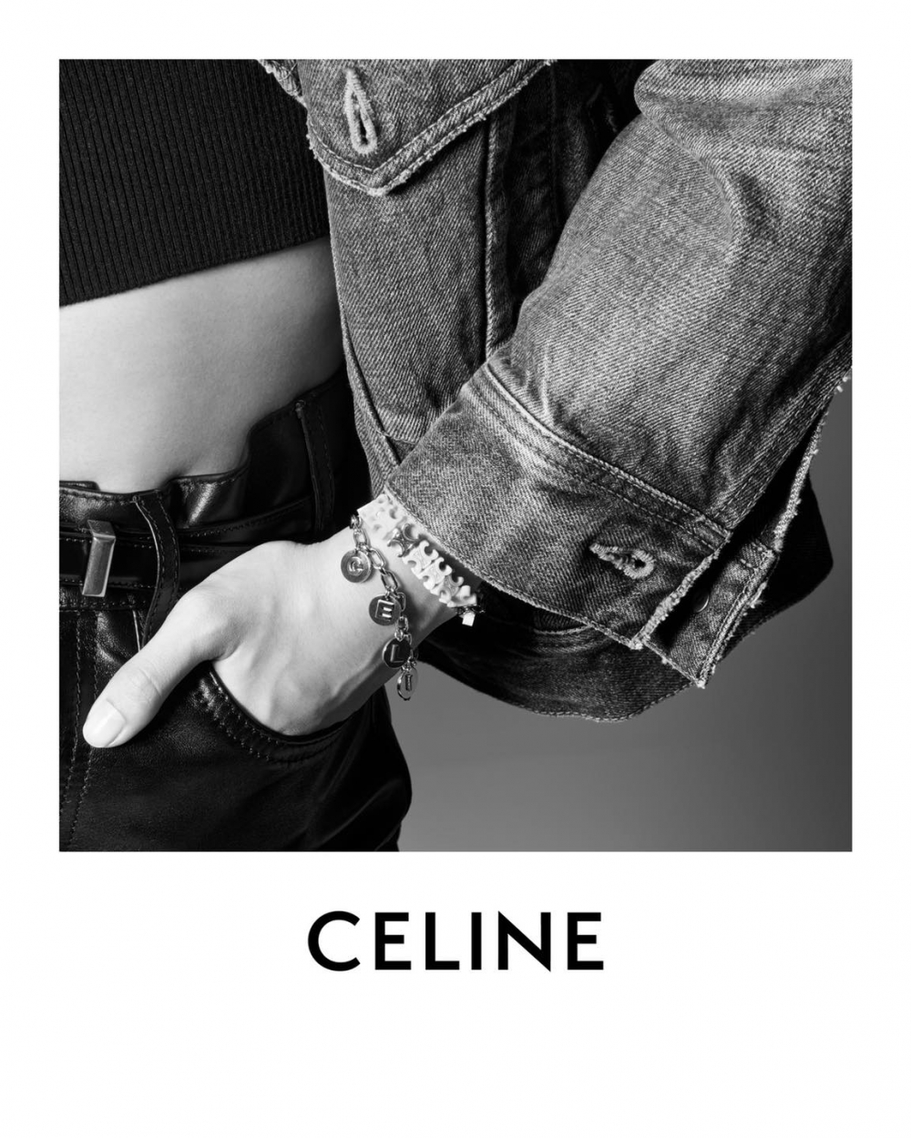 CELINE 2022春夏擁有脫俗優雅的繽紛首飾。