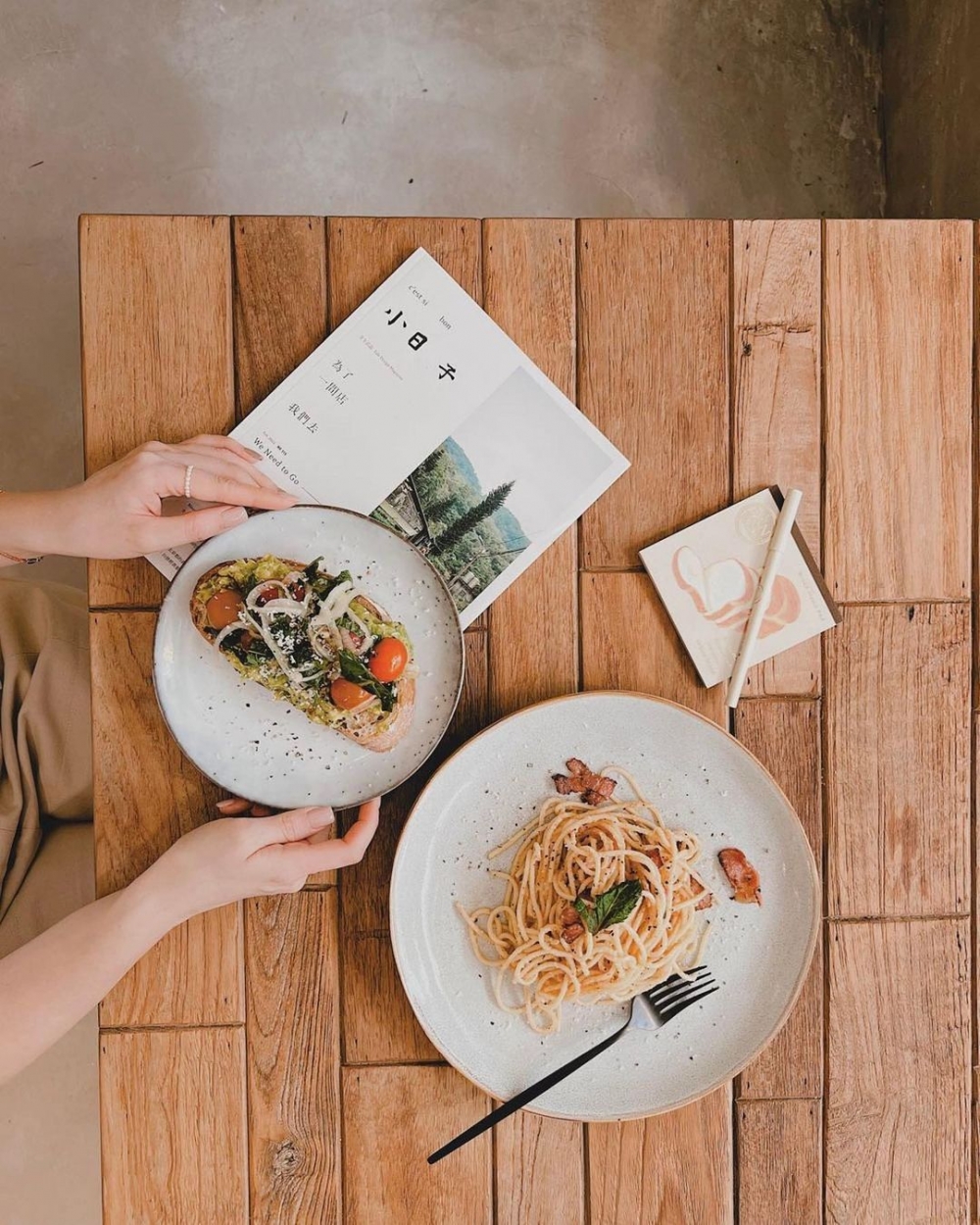 avocado bruschetta義式烤麵包加酪梨