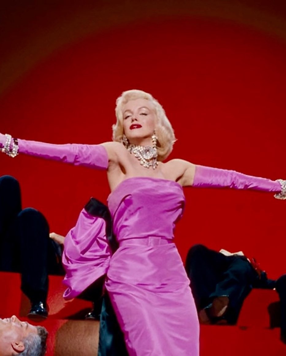 刘晓庆：不忘初心，活出精彩人生, image size:933x1160