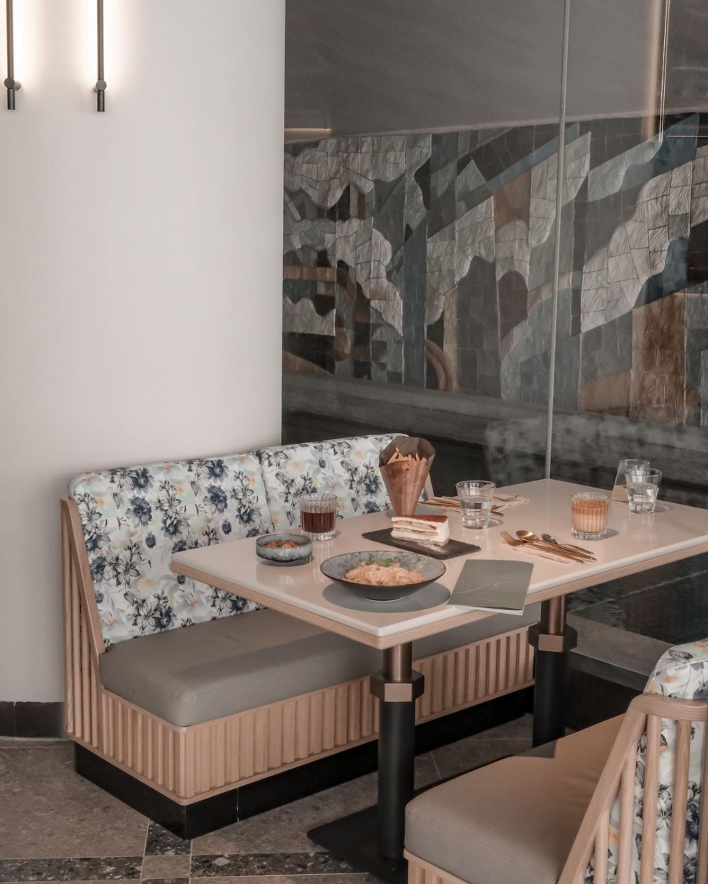 菜單亦有全日早午餐及豐盛的品項。