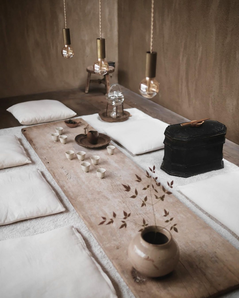 也為空間注入靈魂，讓我們都能享受在其中。