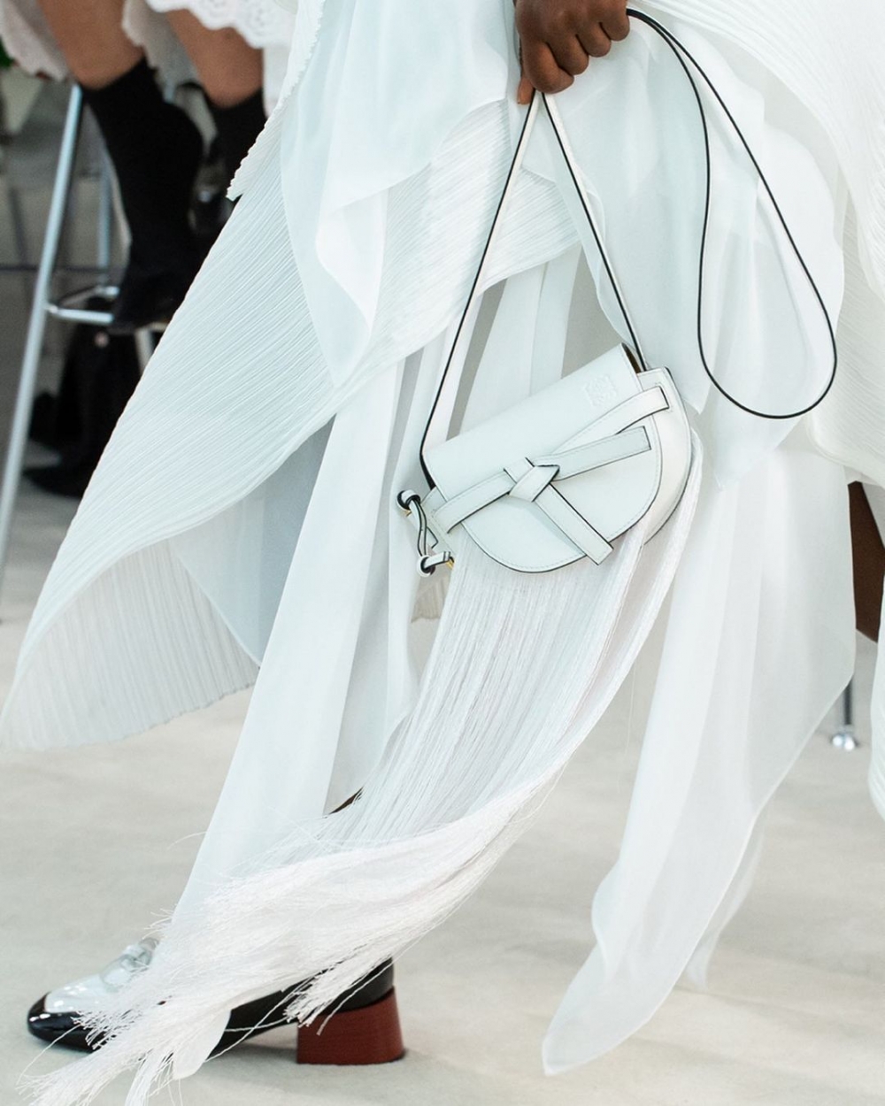 LOEWE 2022年終折扣至6月17日。