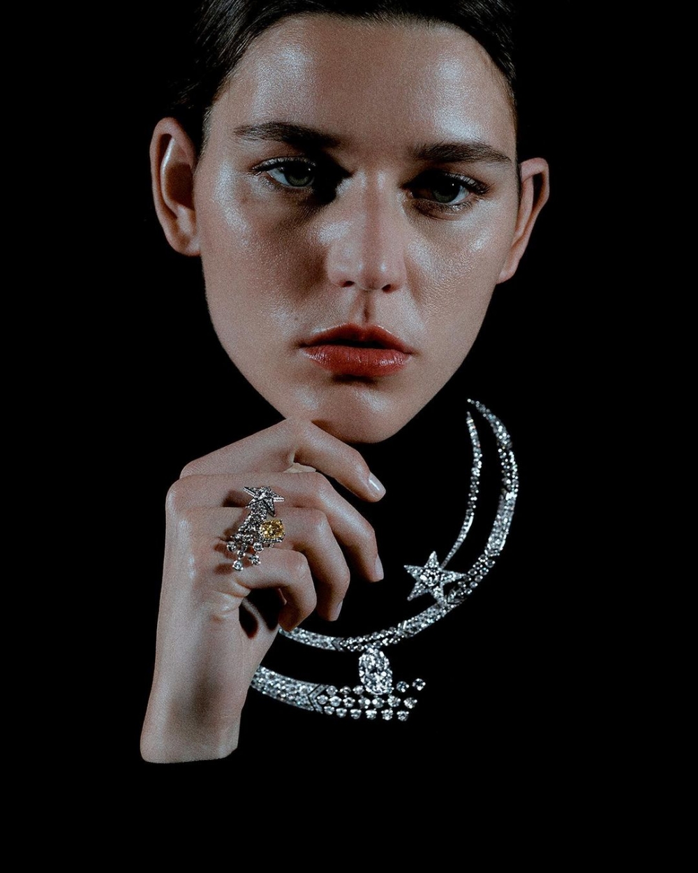 CHANEL全新《1932》珠寶系列。