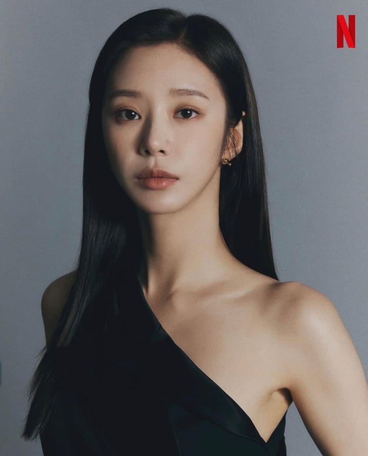 【Netflix韓版紙房子】「最美人質」李主儐,私下夏日穿搭示範