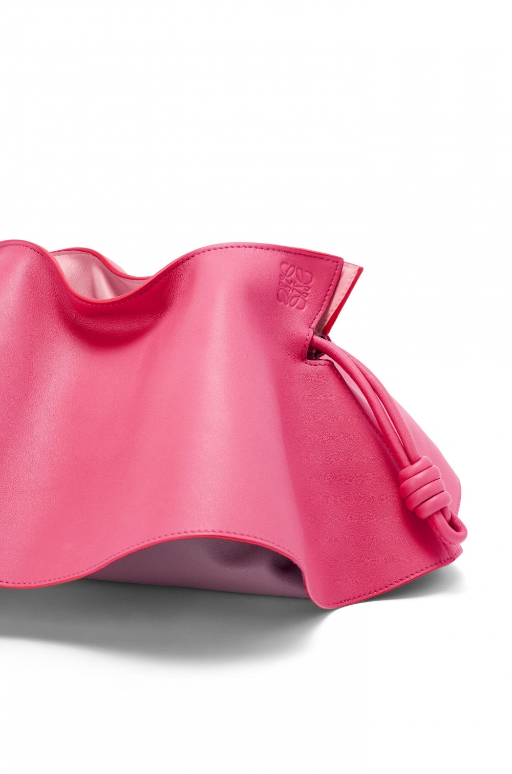 保留兩端的盤繞結。