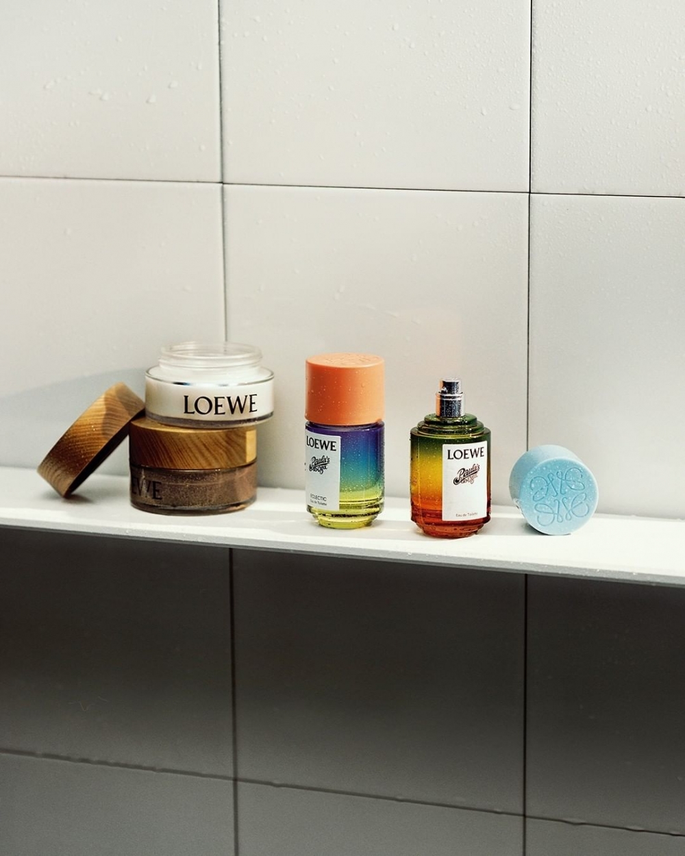 LOEWE這次推出了身體護理系列成為大家討論的目標。