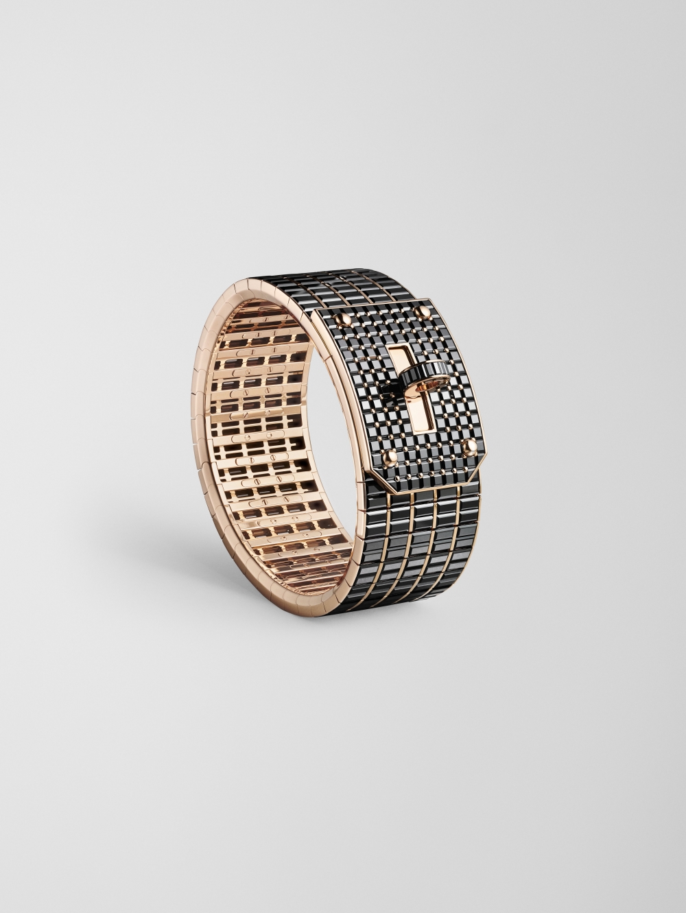 Kelly Baguettes玫瑰金鑲黑尖晶石手鐲（約HK$2,978,600）