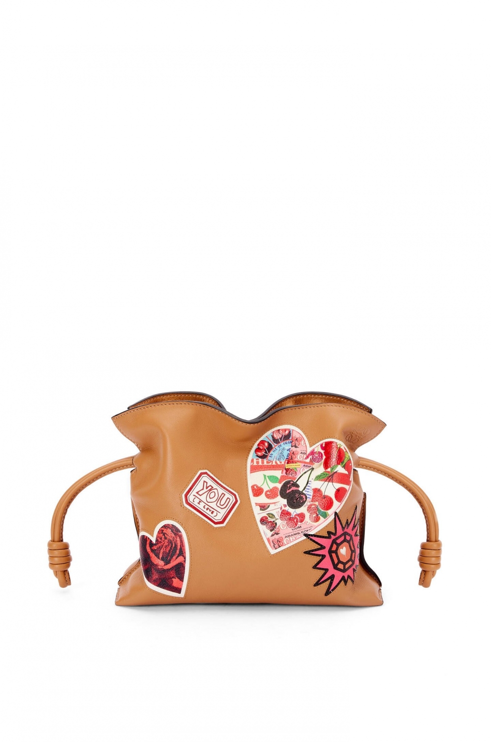 LOEWE心形迷你Flamenco手拿包。