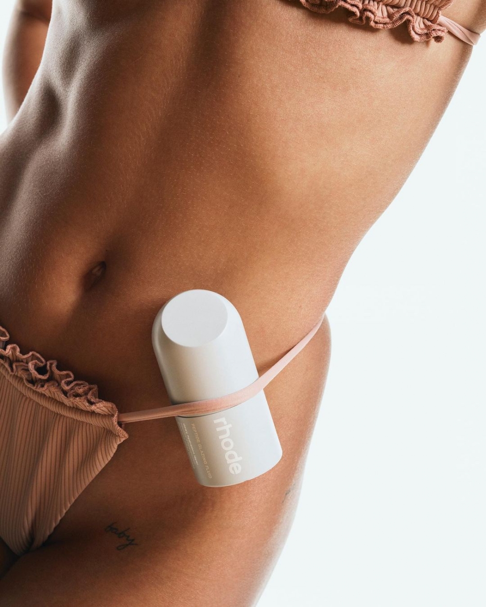 Rhode系列產品價位落在16美元至30美元之間。