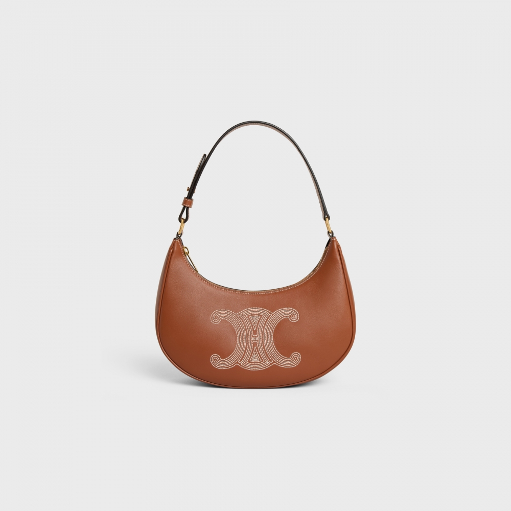 CELINE Ava Triomphe刺繡光滑牛皮革手袋。