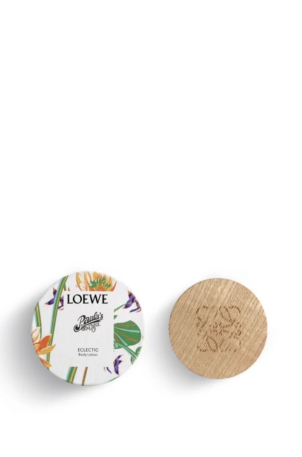 木頭的蓋子讓它更有質感。