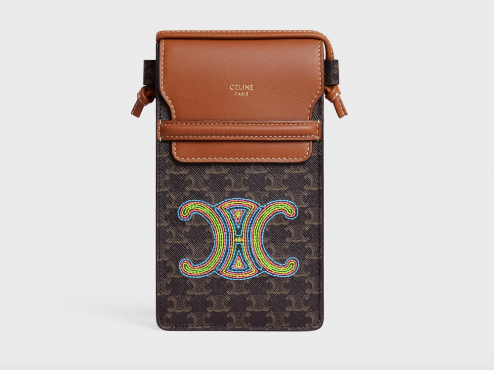 又或是有著繽紛色彩的新款設計。