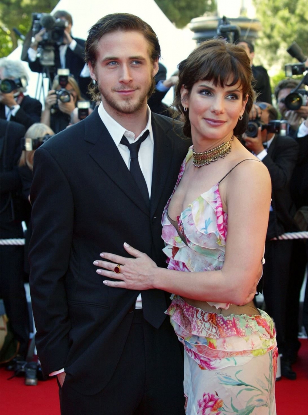 他過去曾與Sandra Bullock有過一段情。