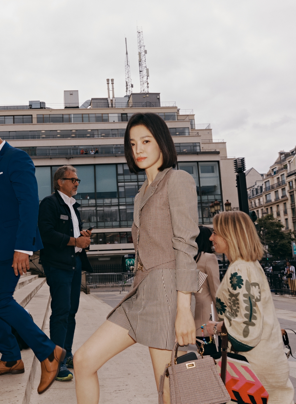 從場外的側拍照就已經美得讓人心醉。