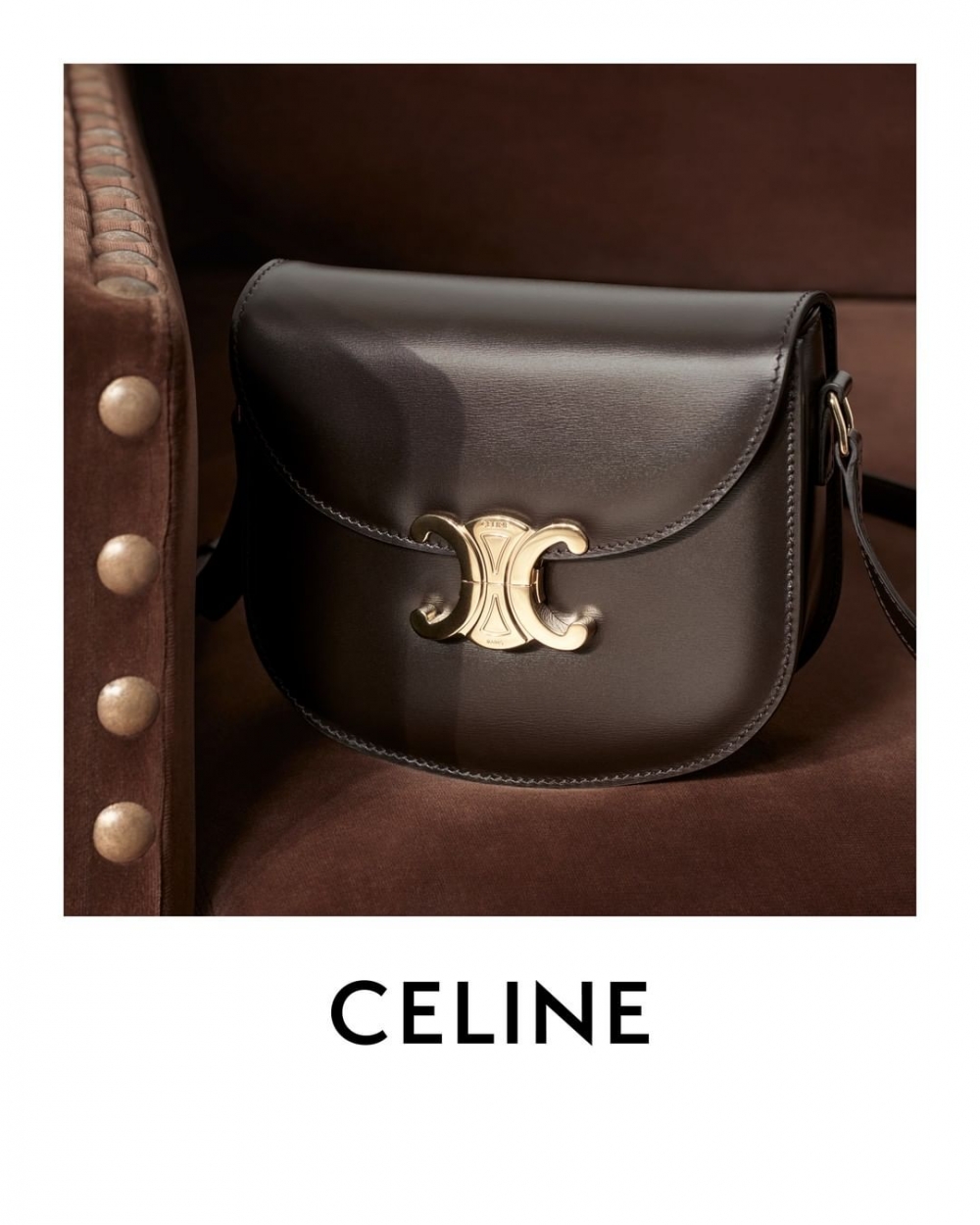 全新登場的2022秋冬版本輪廓變得更加立體。