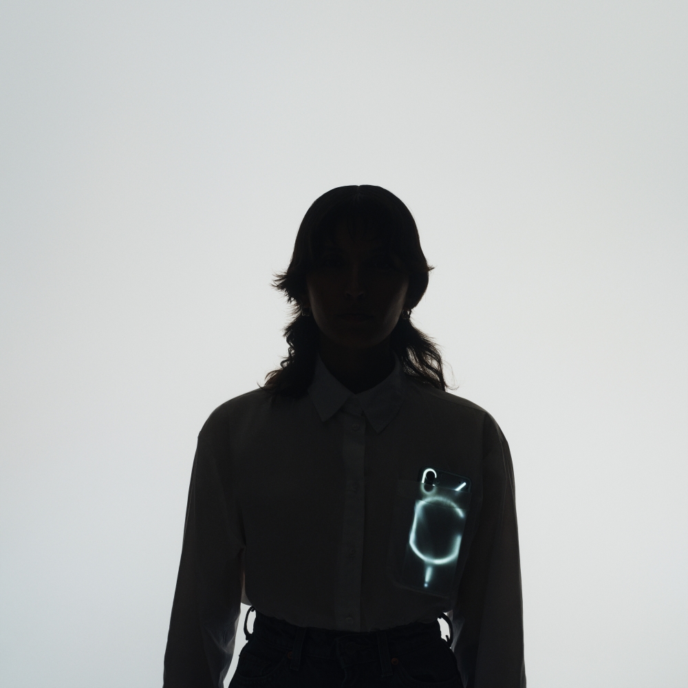 Nothing Phone (1) 形象廣告。