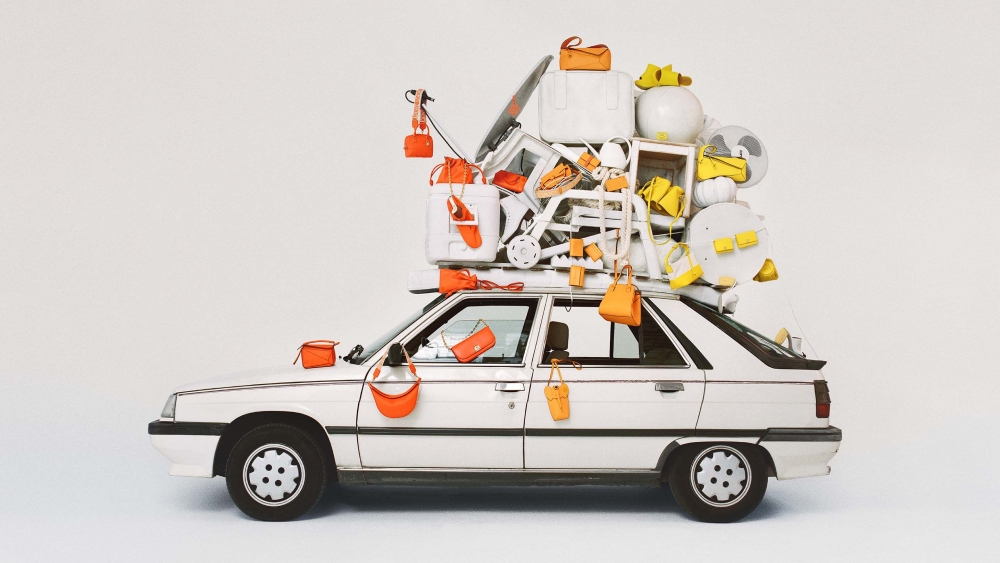 LOEWE Vitamin Colour系列形象廣告照片。