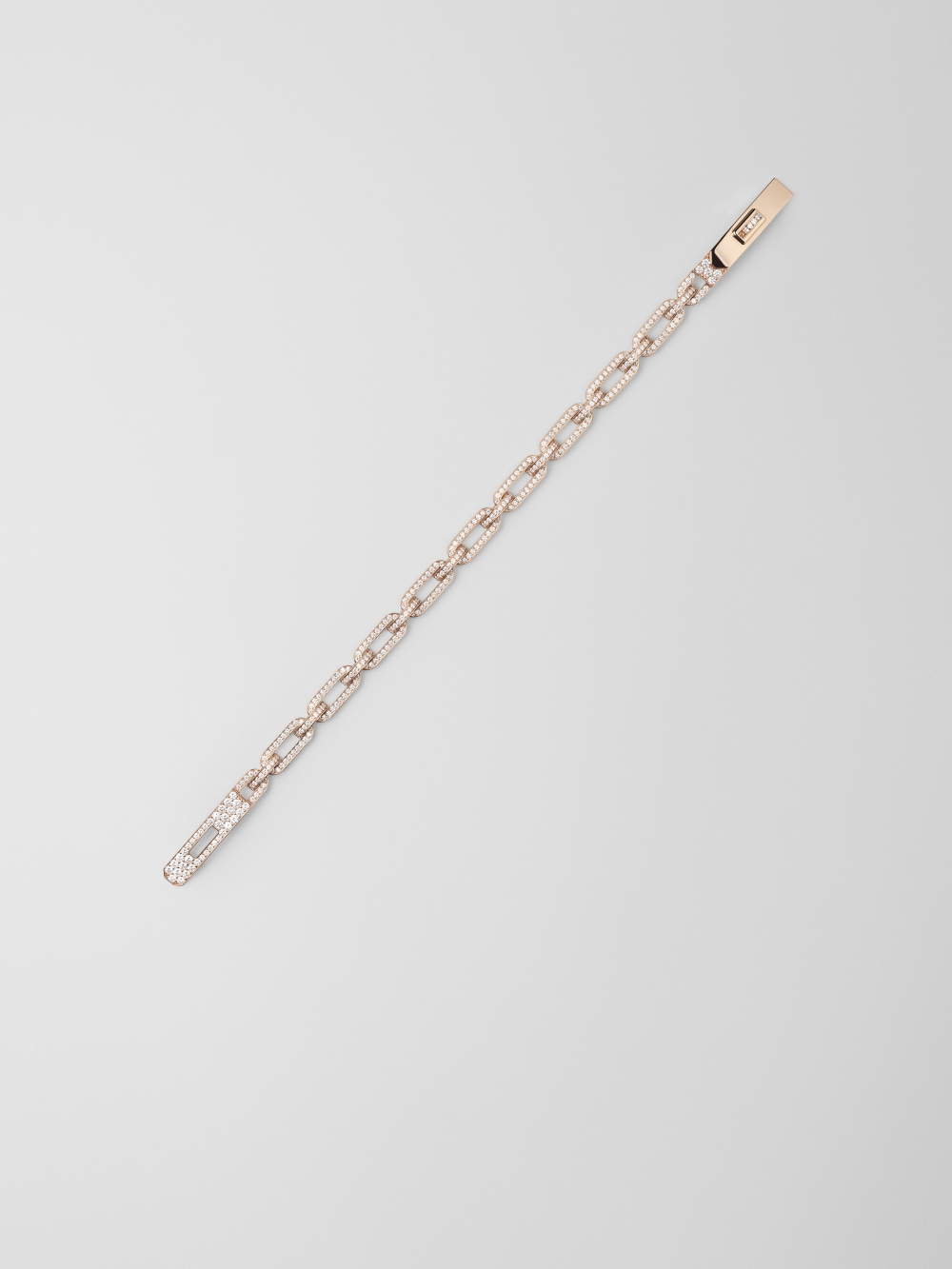 Kelly Chaine玫瑰金手鍊（約HK$268,500）