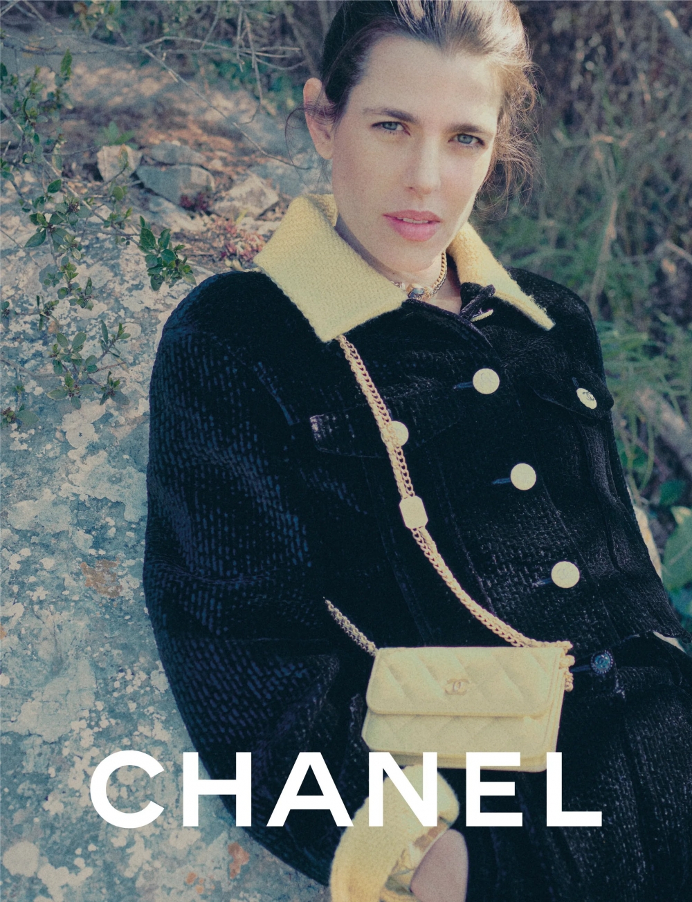 CHANEL最新一季的小皮具區有許多時髦的款式。