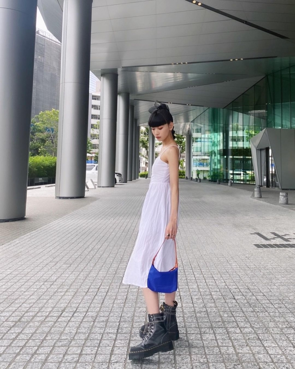 日本模特兒Hina也在社群上分享照片。