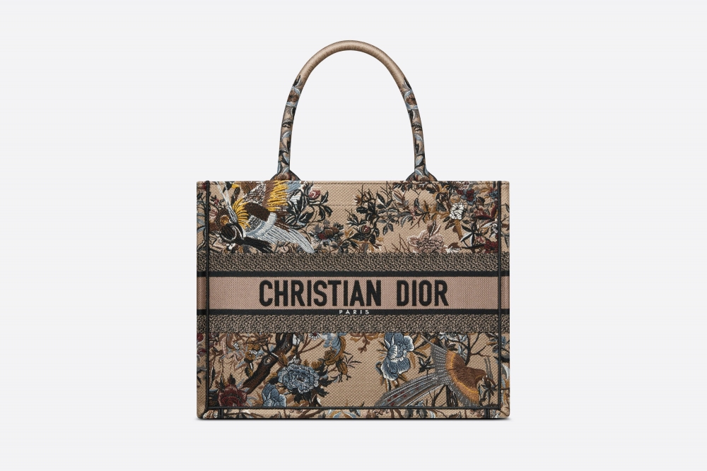 Medium Dior Book Tote-棕色。