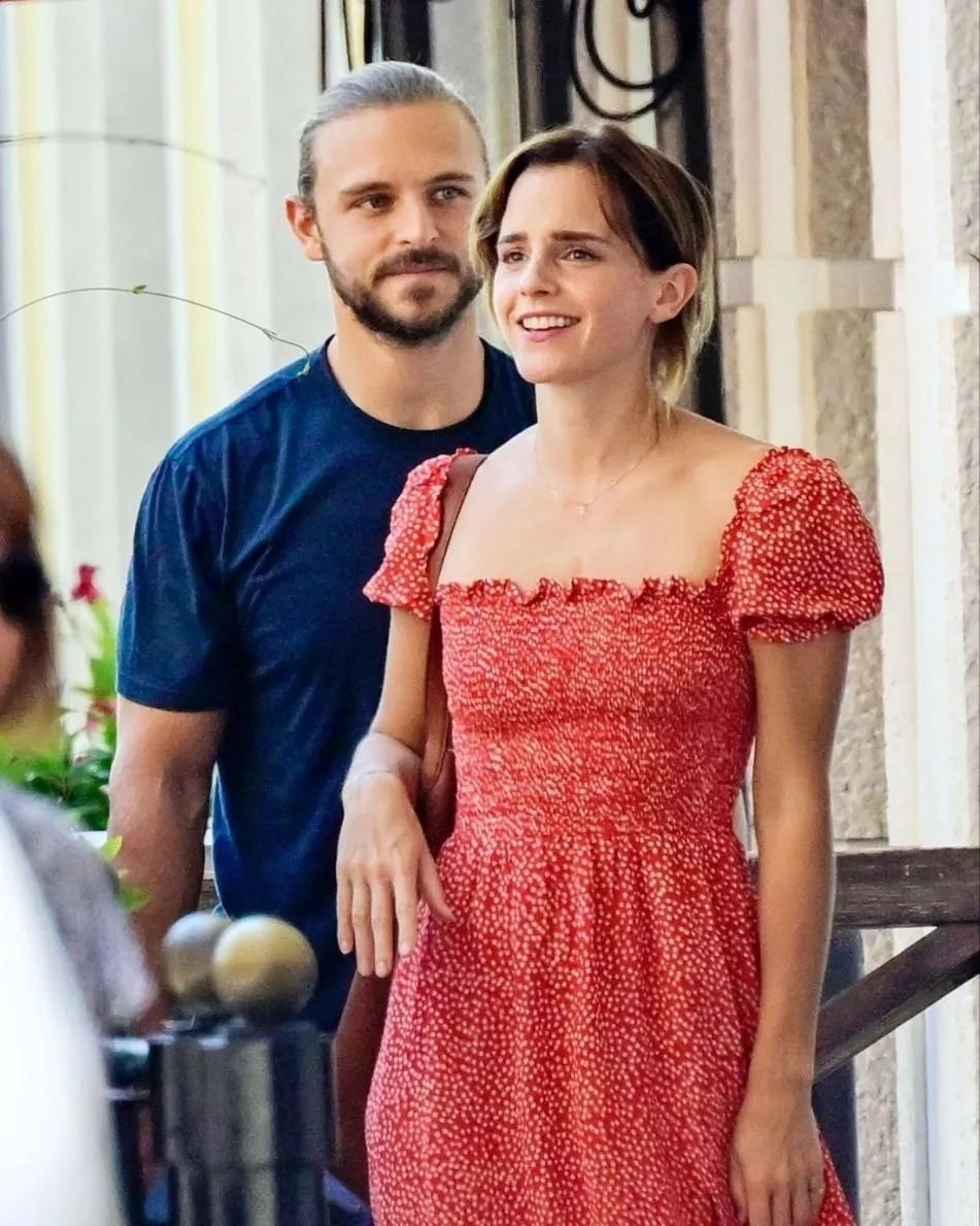 近日她在義大利威尼斯被捕捉到身影。