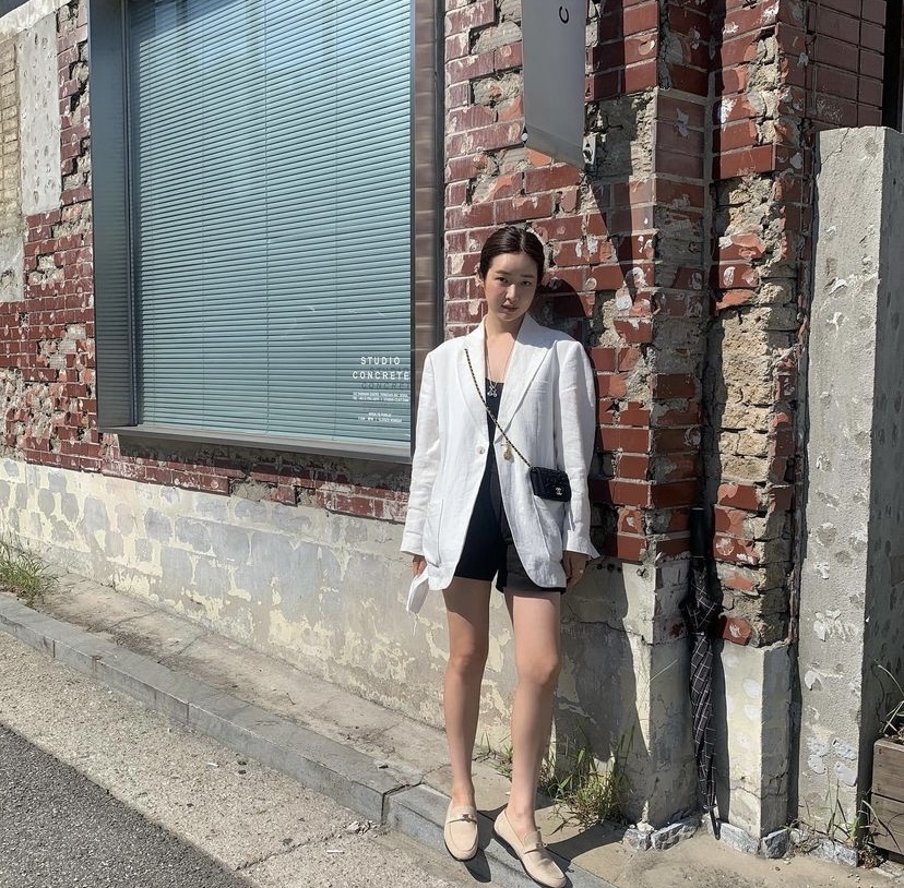 視覺上完全不會顯得厚重。