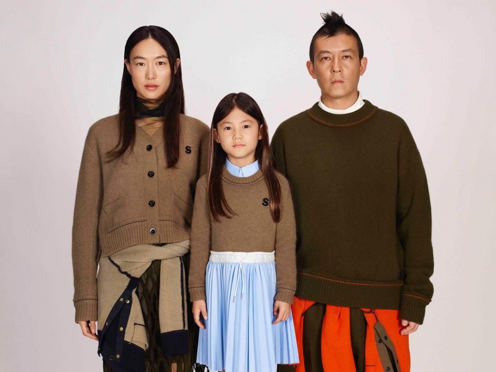 陳冠希一家人為品牌Sacai拍攝秋冬形象照。